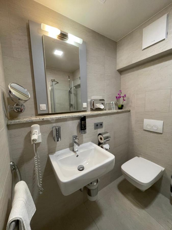 Hotel Italia Гёрлиц Экстерьер фото