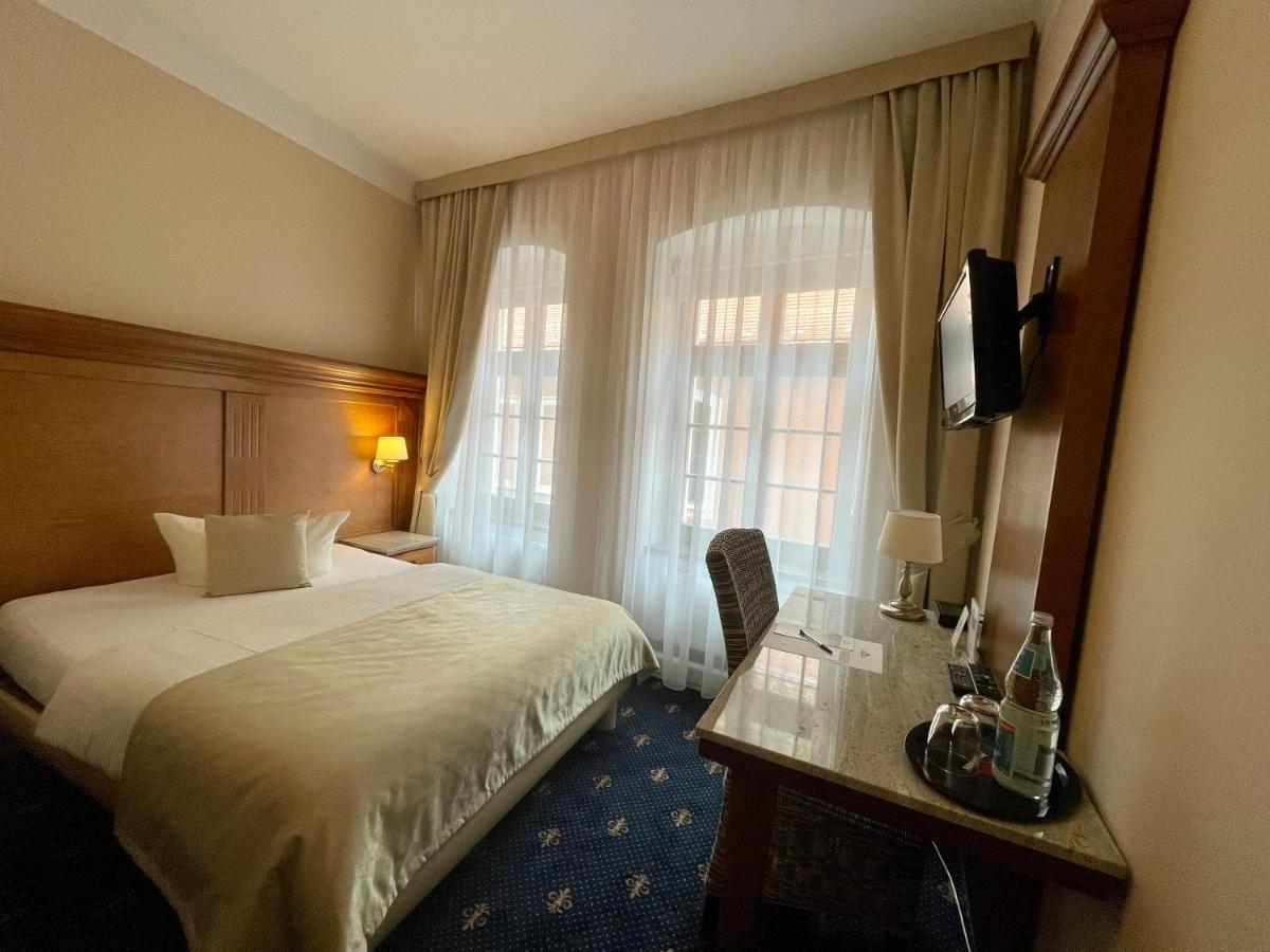 Hotel Italia Гёрлиц Экстерьер фото